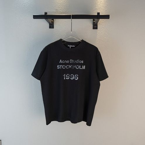 大人気個性がある雰囲気アクネ ストゥディオズ黑ｔシャツn級品