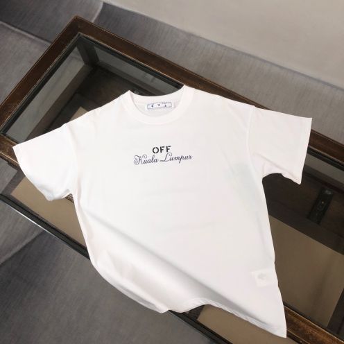 存在感のあるオフホワイトtシャツn級品