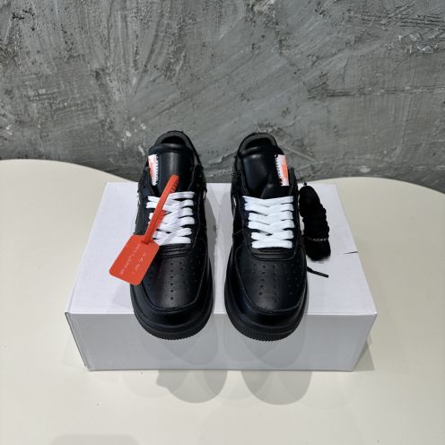 春冬新登場　オフホワイト　ニットセータースーパーコピー　Nike Air Force 1　高品質