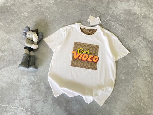 オシャレにお得 コーチtシャツコピー