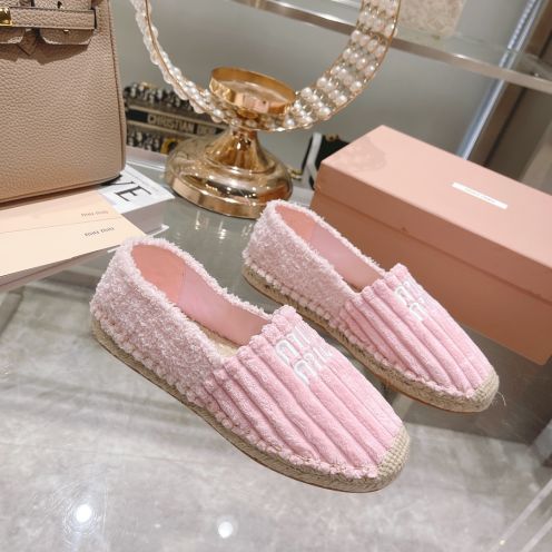 厚底 スニーカー miumiu激安通販 モカシン もこもこ ファッション 軽量 フラットシューズ ピンク