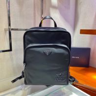 爆買い品質保証 prada 素材Ｎ級品 牛革 柔らかい 人気 肩掛けバッグ シンプル 旅行 ナイロン 実用 メンズ ブラック