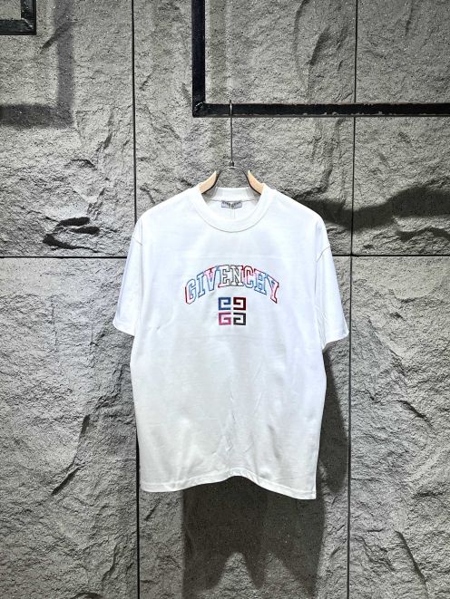 ジバンシィ GIVENCHY限定 コピー 半袖 Tシャツ コットン ホワイト 柔らかい 花柄