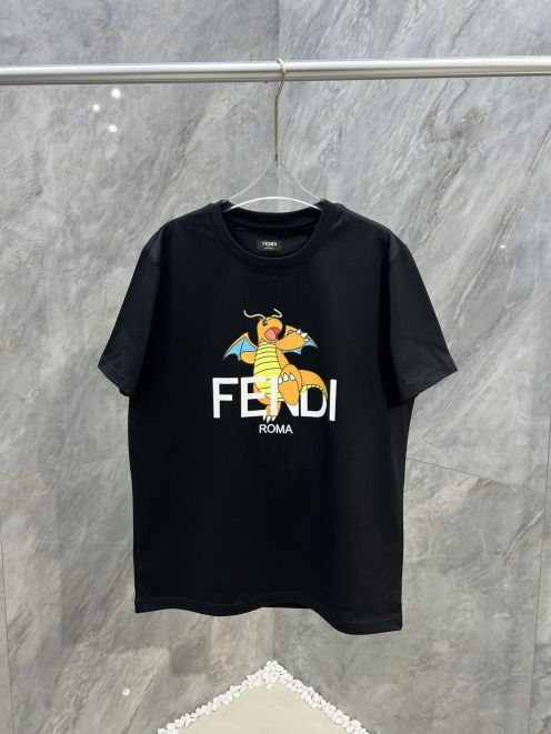 fendi メンズ t シャツスーパーコピーFendi x FRGMT x Pokémonコラボ トップス 半袖 純綿 龍プリント 大人気 ブラック