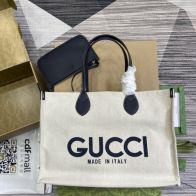 海外セレブ定番愛用グッチ鞄偽物772176 Gucciプリントトートバッグ