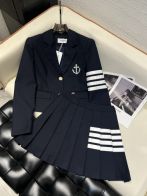 トムブラウン 洋服スーパーコピー スーツセット スカート レディ 学院風 シンプル ブルー