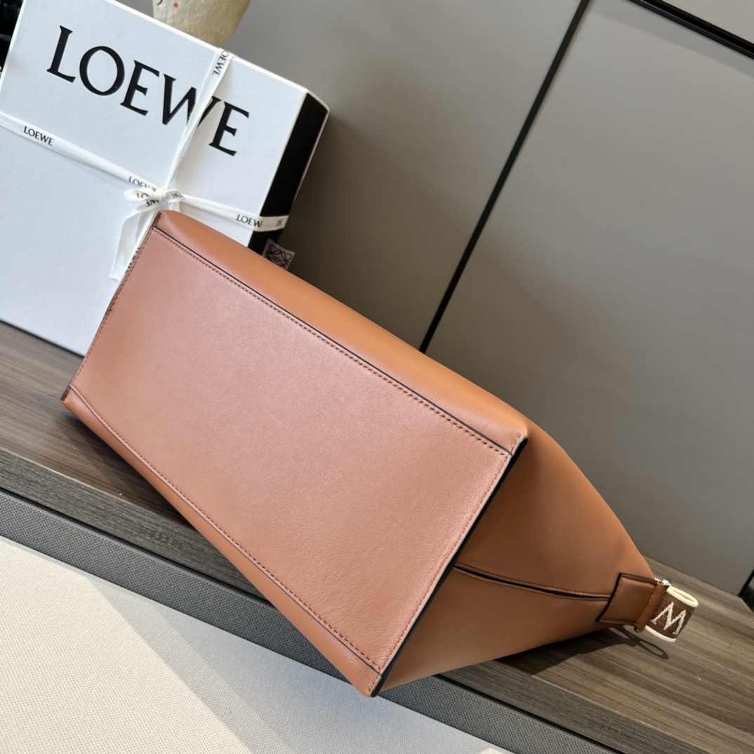 ロエベLOEWE限定スーパーコピーバッグレザーブラウン大容量ショルダーバッグ_4