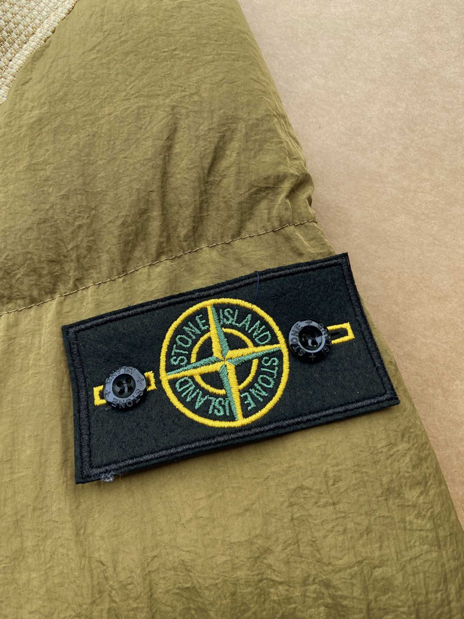 stone island ダウン コートｎ級品 暖かい 防寒 軽量 ダウンジャケット 6色可選 グリーン_7