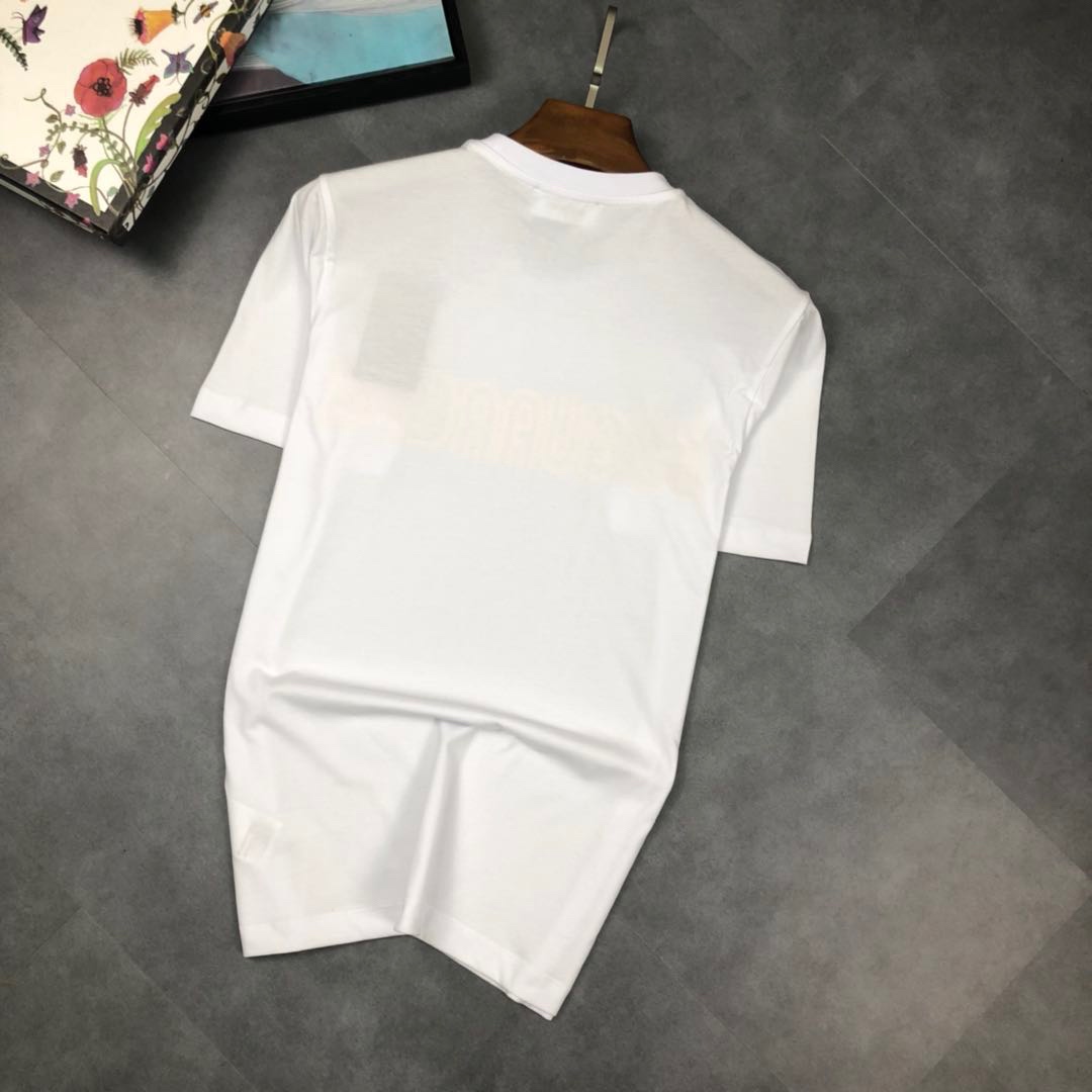 お買い得豊富な ディー スクエアー ド メンズ偽物 ド 公式コピー シンプル Tシャツ トップス 純綿 品質保証 短袖 2色可選_9