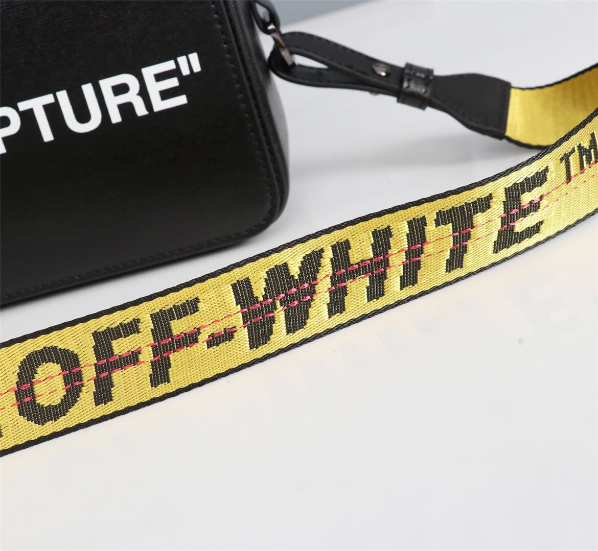 OFFWHITEオフホワイトルイヴィトンＮ級品 斜め掛けバッグ 肩掛け 人気新品 シンプル おしゃれ シンプル ブラック_6