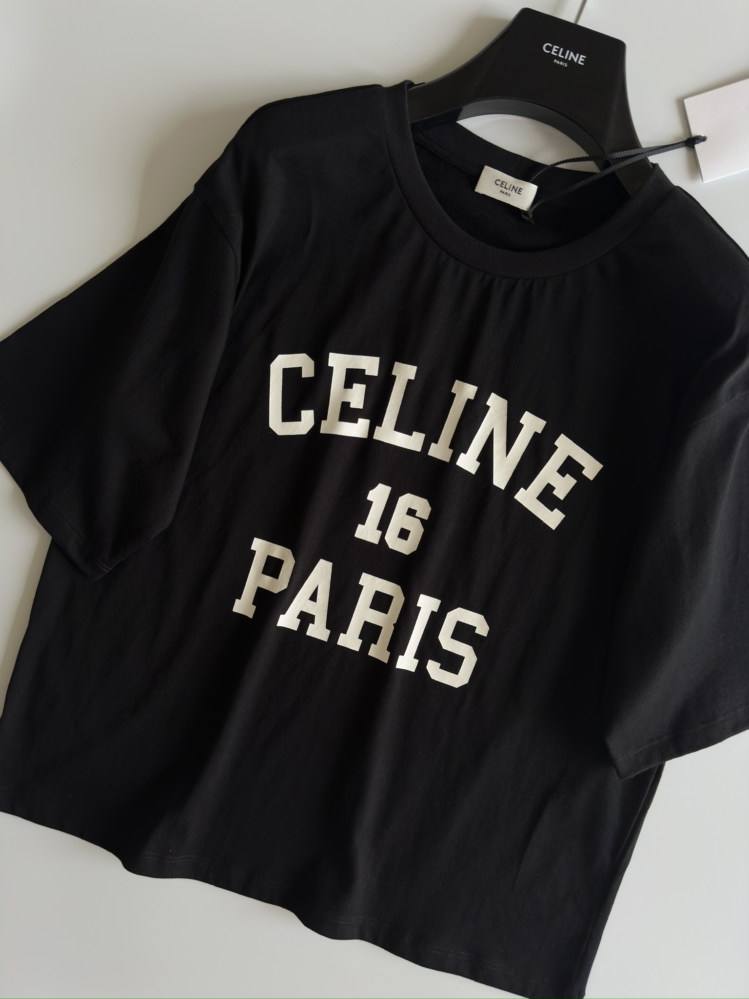 celineレディース セリーヌ ティ シャツ偽物 トップス tシャツ 半袖 純綿 プリント ゆったり ファッション ブラック_3