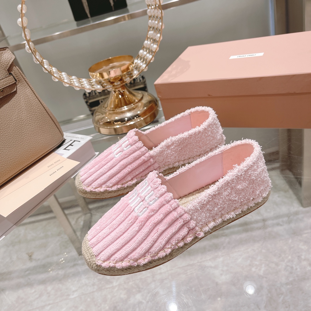 厚底 スニーカー miumiu激安通販 モカシン もこもこ ファッション 軽量 フラットシューズ ピンク_1