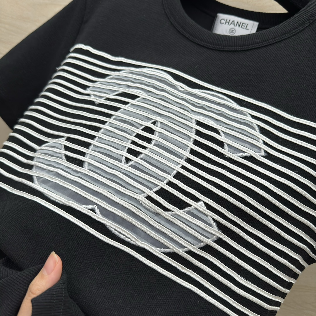 爆買い大得価 chanel メンズ t シャツコピー 半袖 トップス  純綿 柔らかい 縞 刺繍 シンプル ロゴプリント ブラック_5