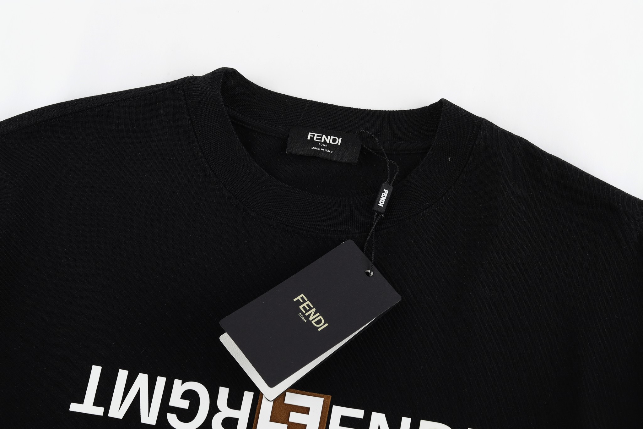 爆買い品質保証 fendi t シャツ キッズスーパーコピー 純綿 柔らかい カジュアル トップス シンプル ブラック_3