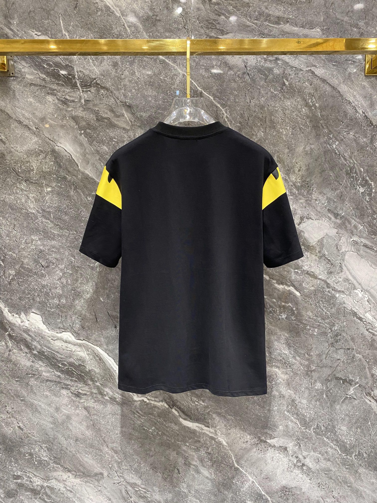 春夏人気セール安い fendi t シャツＮ級品 トップス 純綿 ロゴプリント シンプル 短袖 人気定番 ブラック_5