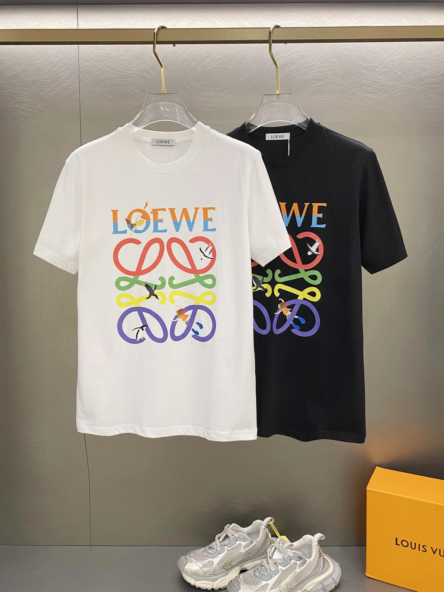 新作入荷格安 ロエベ tシャツ まっくろくろすけ偽物 人気新品 純綿 トップス 半袖 柔らかい ロゴプリント ホワイト_9