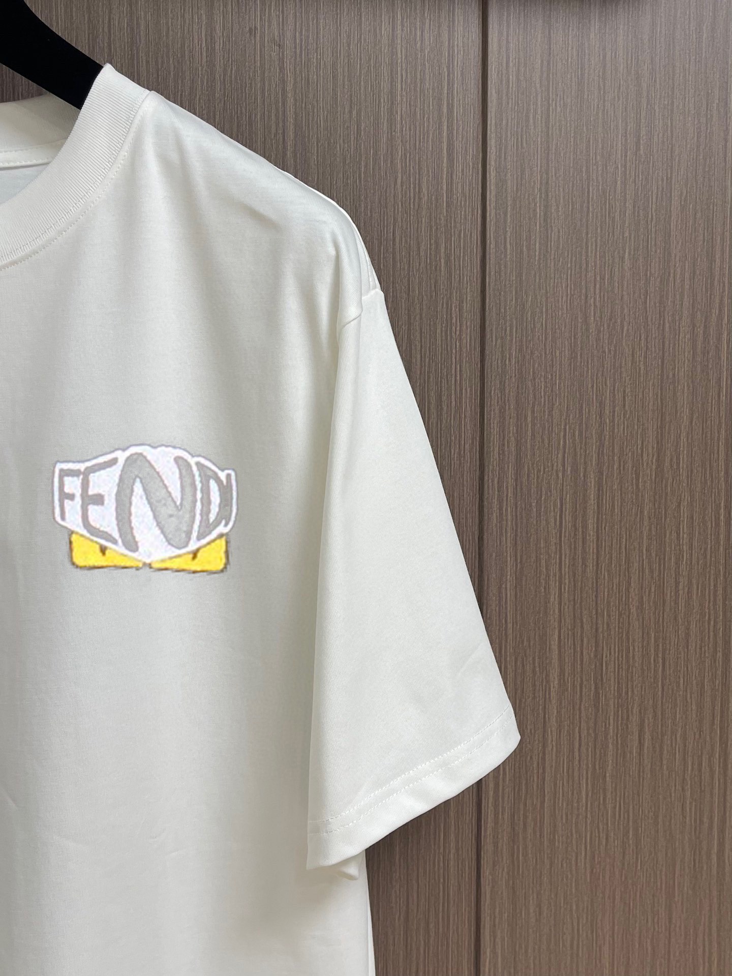 数量限定の爆買 fendi モンスター t シャツスーパーコピー トップス 純綿 柔らかい プリント 短袖 ホワイト_3