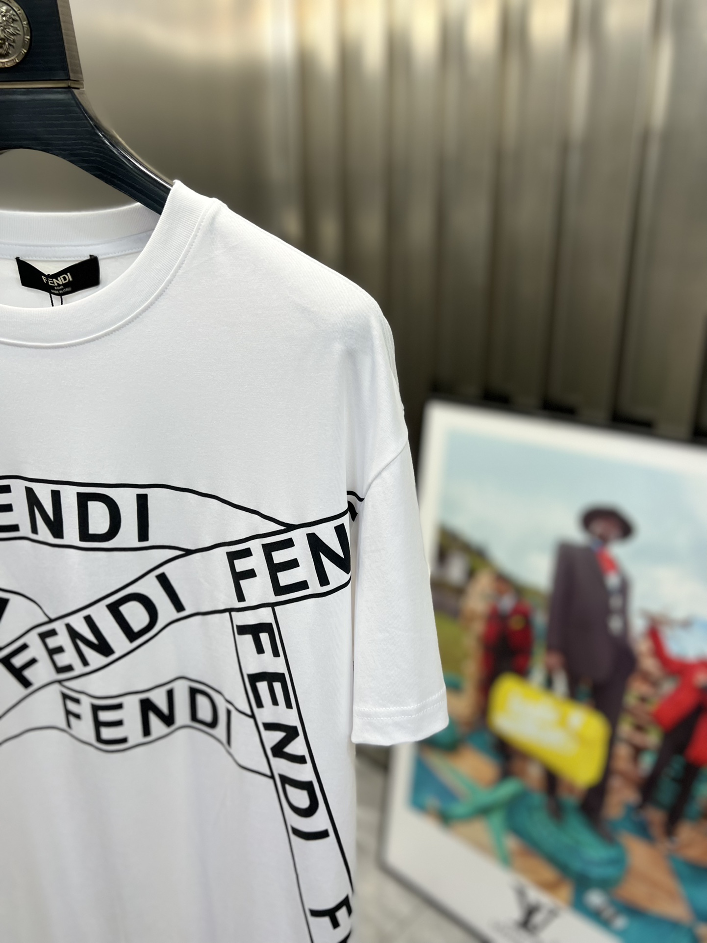 fendi ロング t シャツスーパーコピー 触り心地が良いトップス 純綿 柔らかい プリント 短袖 上着 ホワイト_5