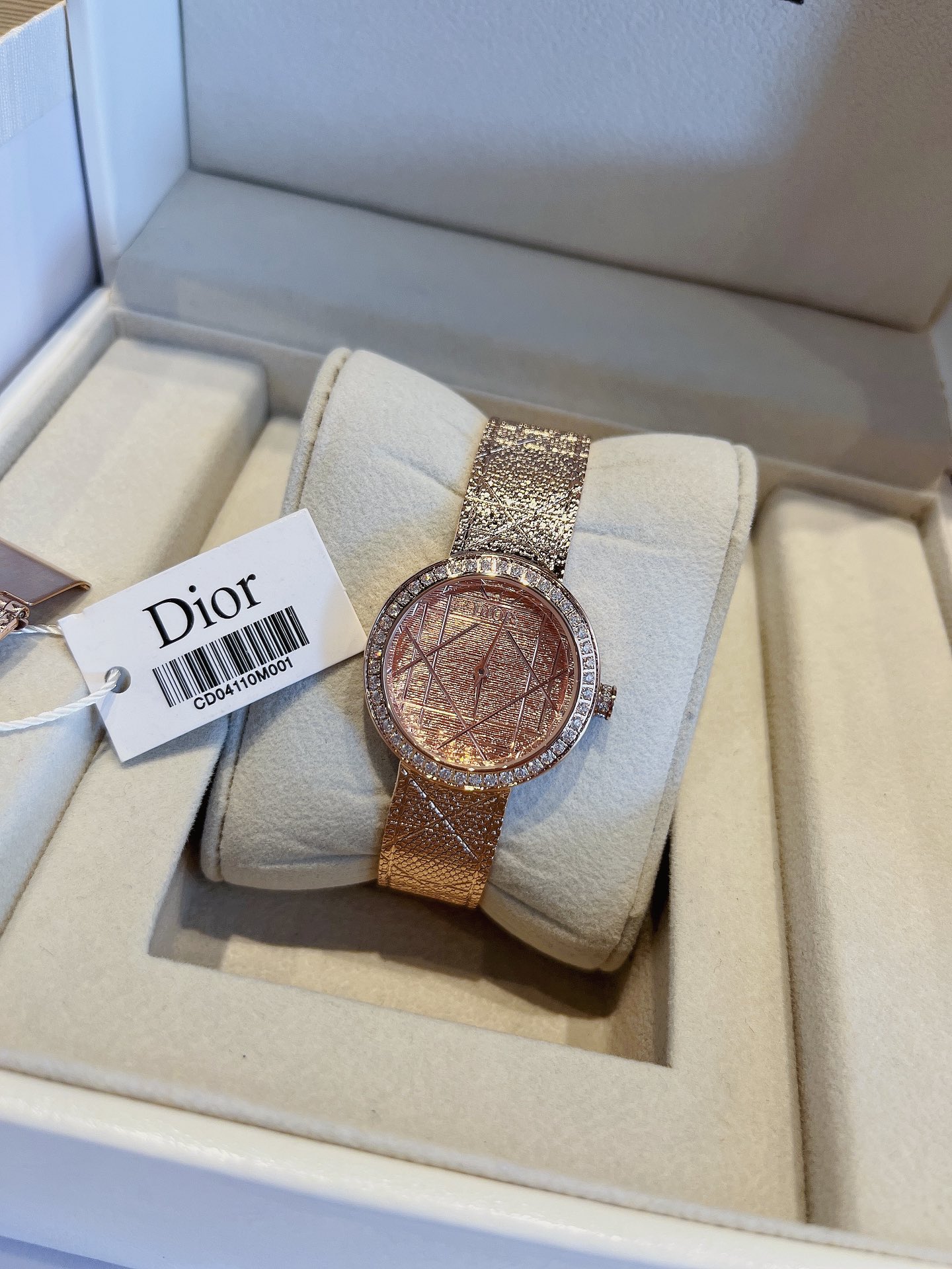 最新作ディオール時計コピー La D de Dior Satineシリーズ_1