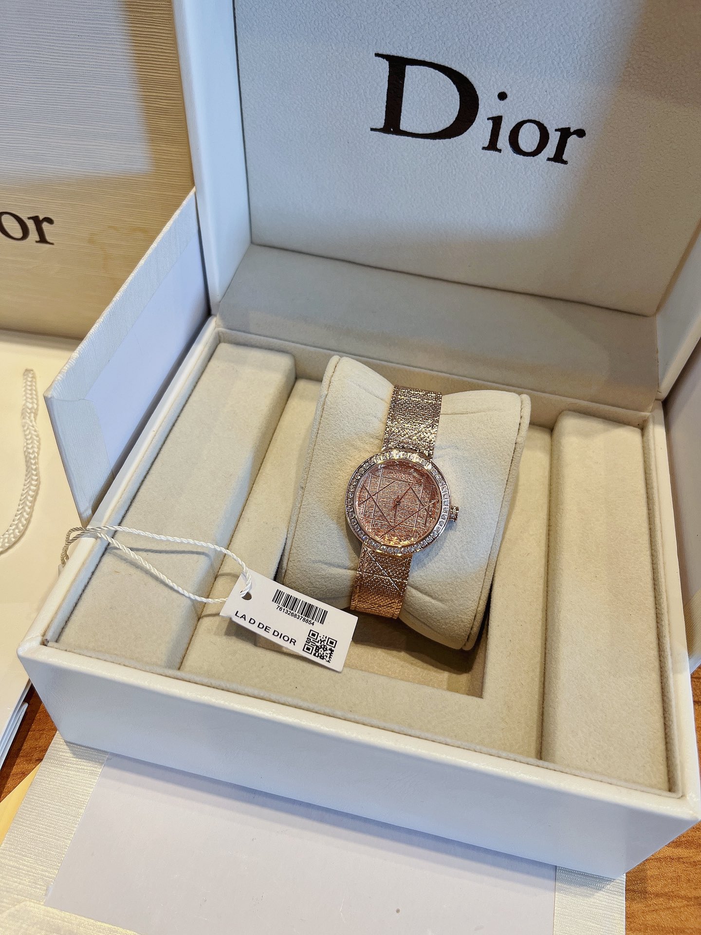 最新作ディオール時計コピー La D de Dior Satineシリーズ_6