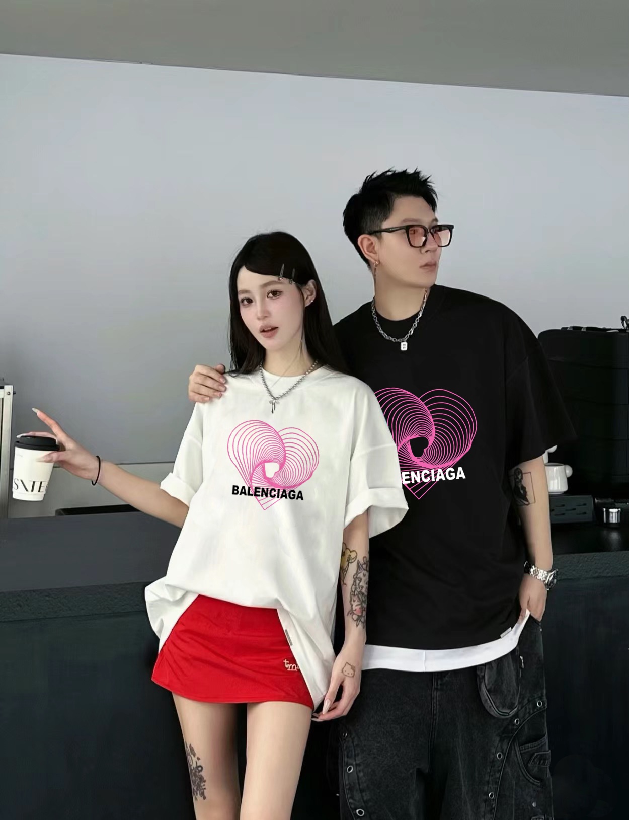 2024【激安】高級品通販バレンシアガ  アウトレット tシャツコピー トレンド感満載 ゆったりとしたフィット感_2