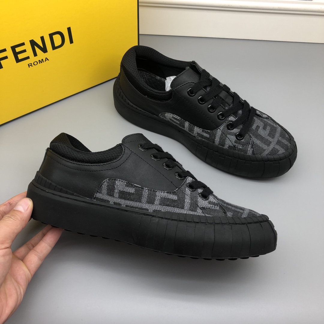 fendi スニーカー コーデ偽物 シンプル 運動 ランニング カジュアルシューズ 日常 ゴム底 男性 ブラック_5