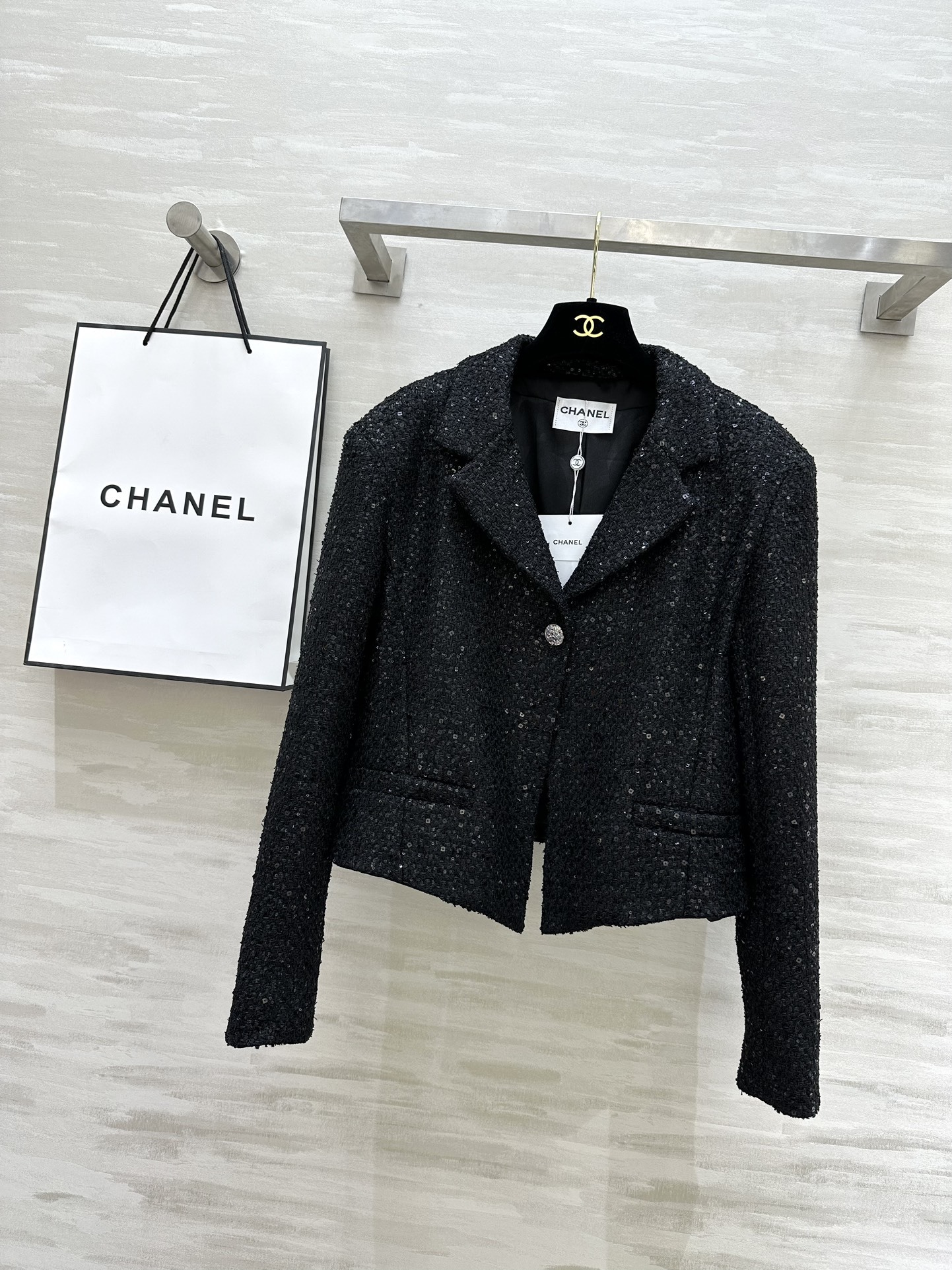 chanel ジャンパースーパーコピー アウター トップス 暖かい 柔軟 純綿 シンプル 秋服 ブラック_1