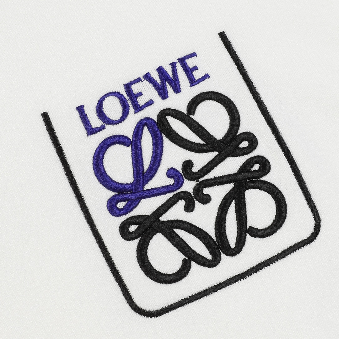 オンライン限定loewe セーターコピー 柔らかい ニット素材 ロゴ刺繍 ウール 高品質 トップス ゆったり ホワイト_11