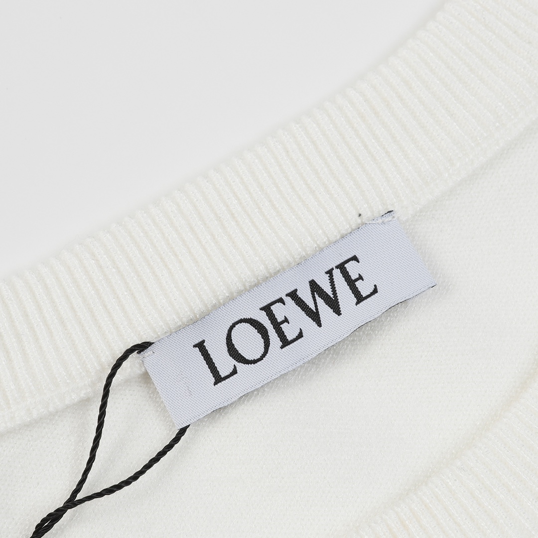 オンライン限定loewe セーターコピー 柔らかい ニット素材 ロゴ刺繍 ウール 高品質 トップス ゆったり ホワイト_14