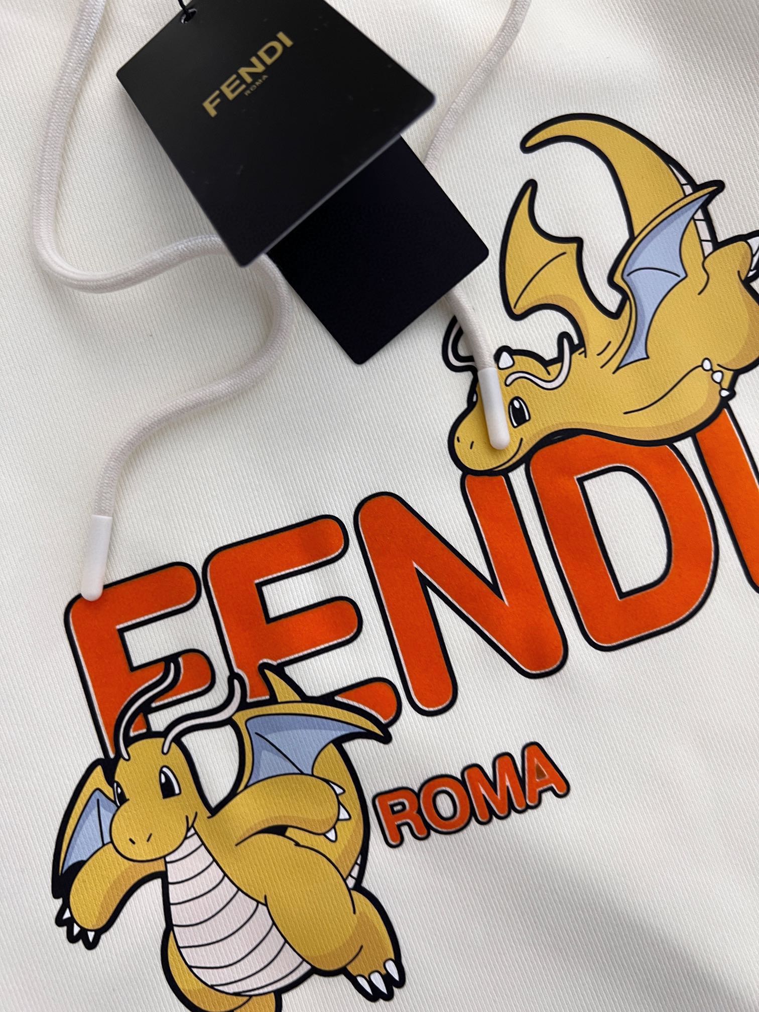 fendi の パーカーコピー 龍プリント トップス 純綿 シンプル カジュアル 高品質 ホワイト_3