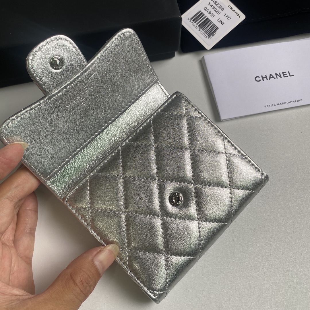 大得価のchanel 財布 ミニ激安通販ファッション 優雅 三つ折り 本革 レザー シンプル A82288 シルバー_6