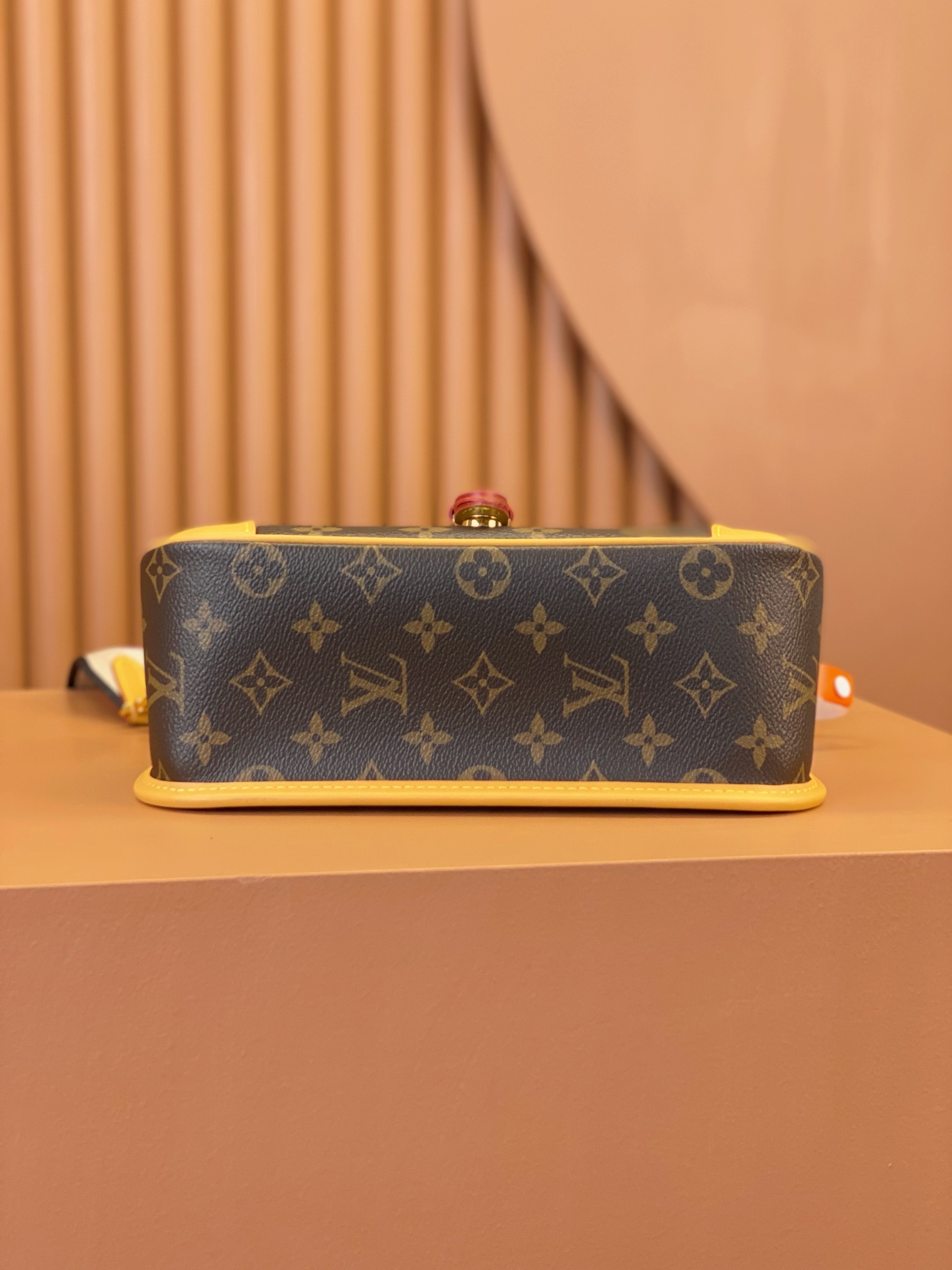 LV ルイヴィトンバッグ 黒スーパーコピー レザー  斜め掛けバッグ 低価格 M45985 ブラック_8