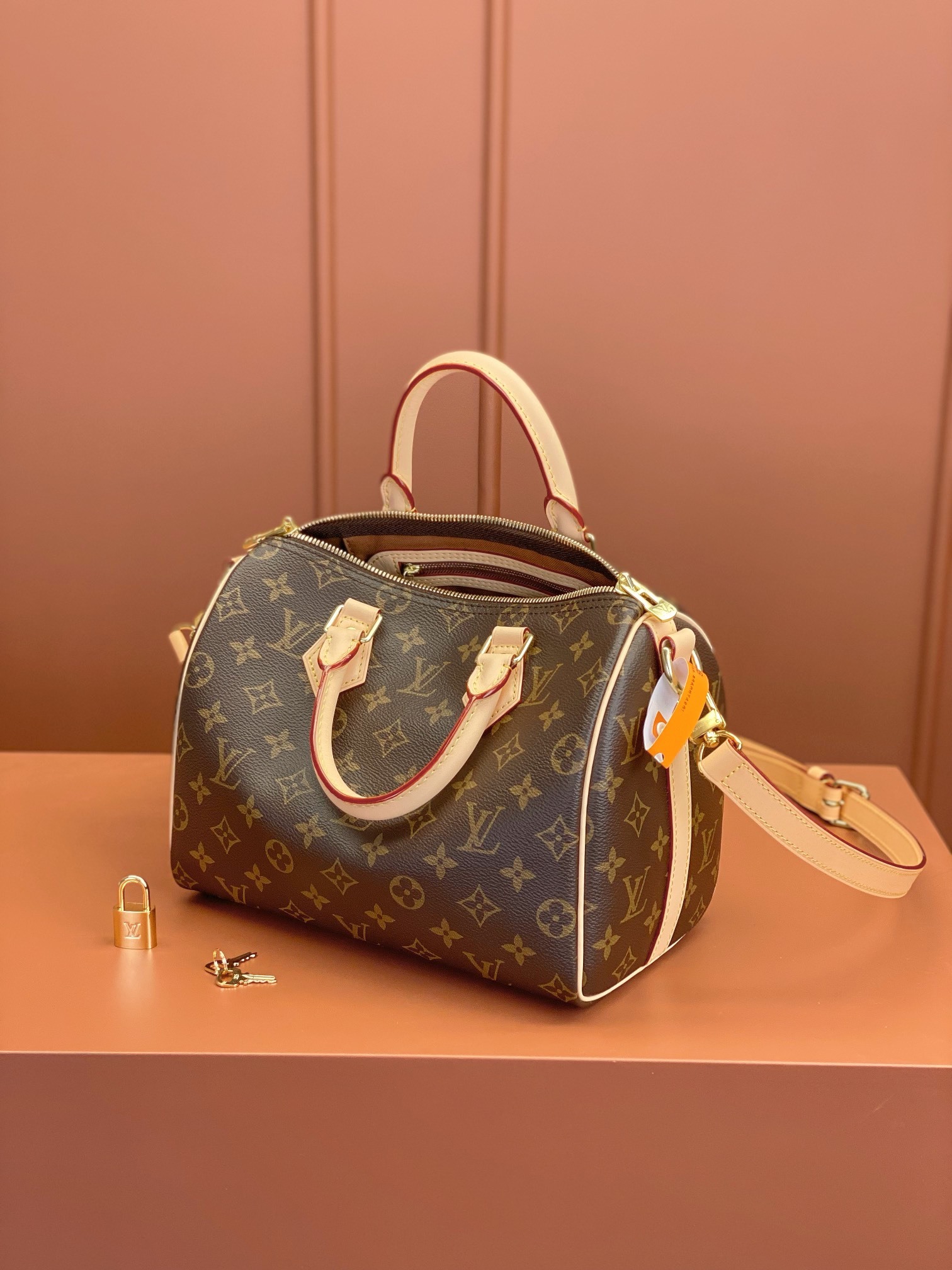 LV お洒落！ルイヴィトンバッグ アウトレットコピー ハンドバッグ レザー  斜め掛けバッグ M41113 ブラウン_4