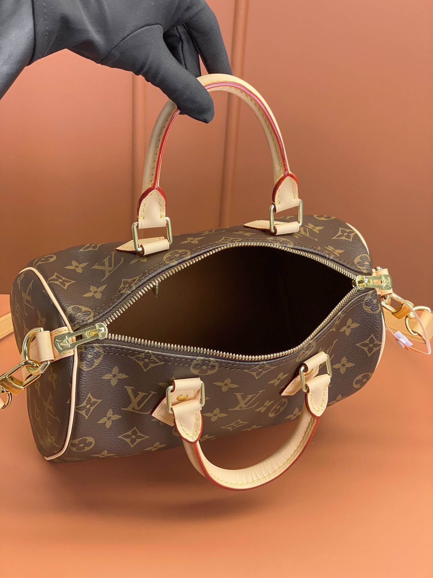 LV お洒落！ルイヴィトンバッグ アウトレットコピー ハンドバッグ レザー  斜め掛けバッグ M41113 ブラウン_6