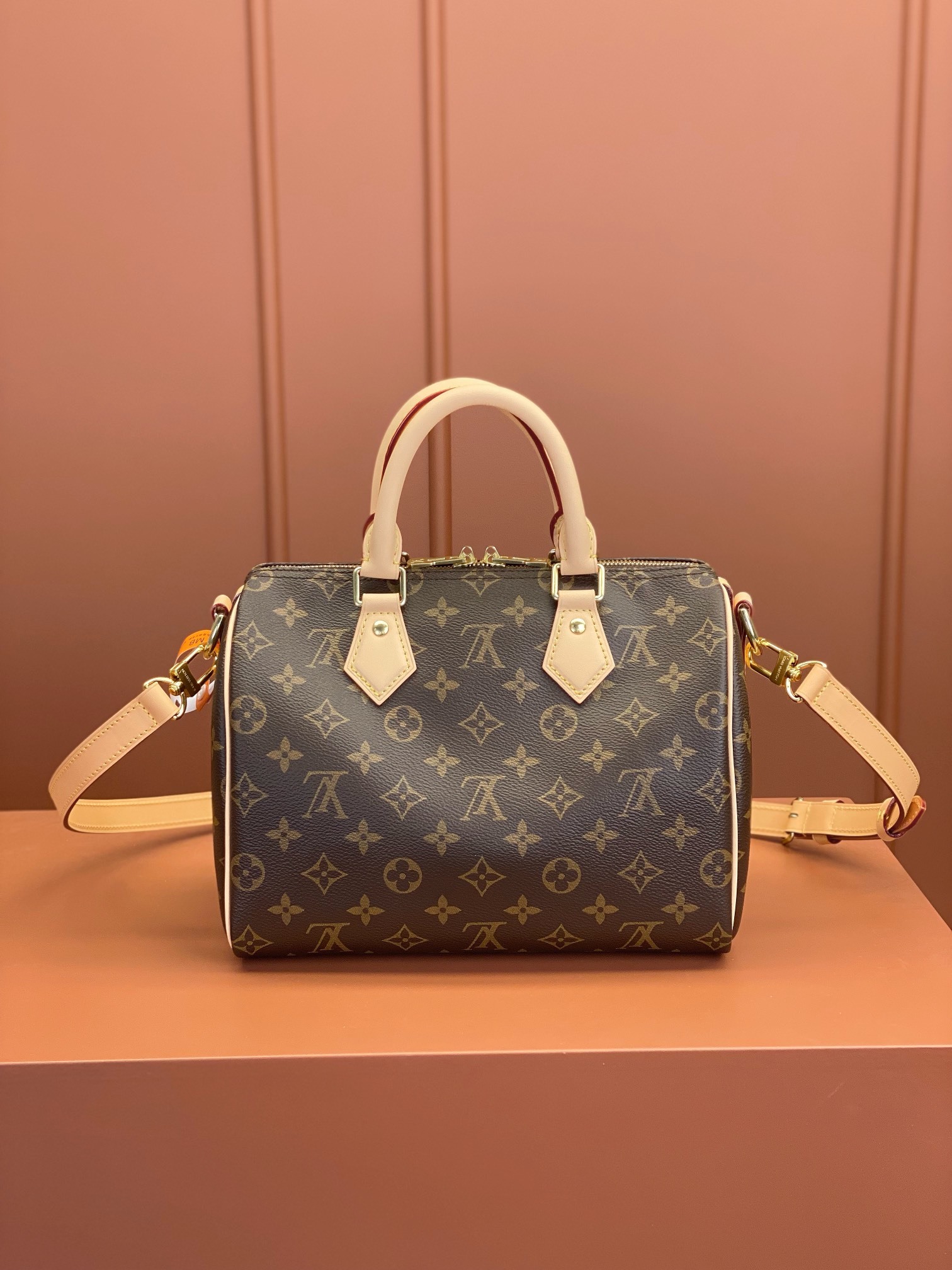 LV お洒落！ルイヴィトンバッグ アウトレットコピー ハンドバッグ レザー  斜め掛けバッグ M41113 ブラウン_8