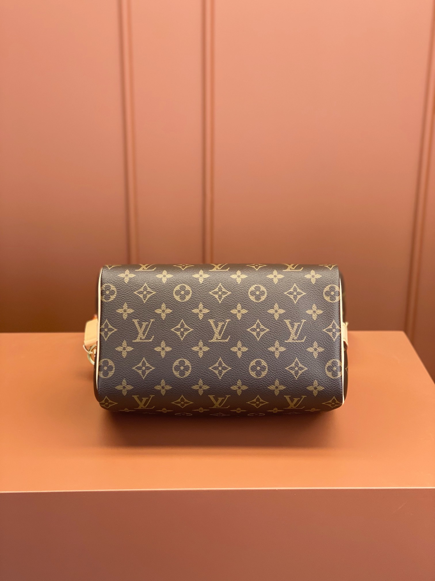 LV お洒落！ルイヴィトンバッグ アウトレットコピー ハンドバッグ レザー  斜め掛けバッグ M41113 ブラウン_9