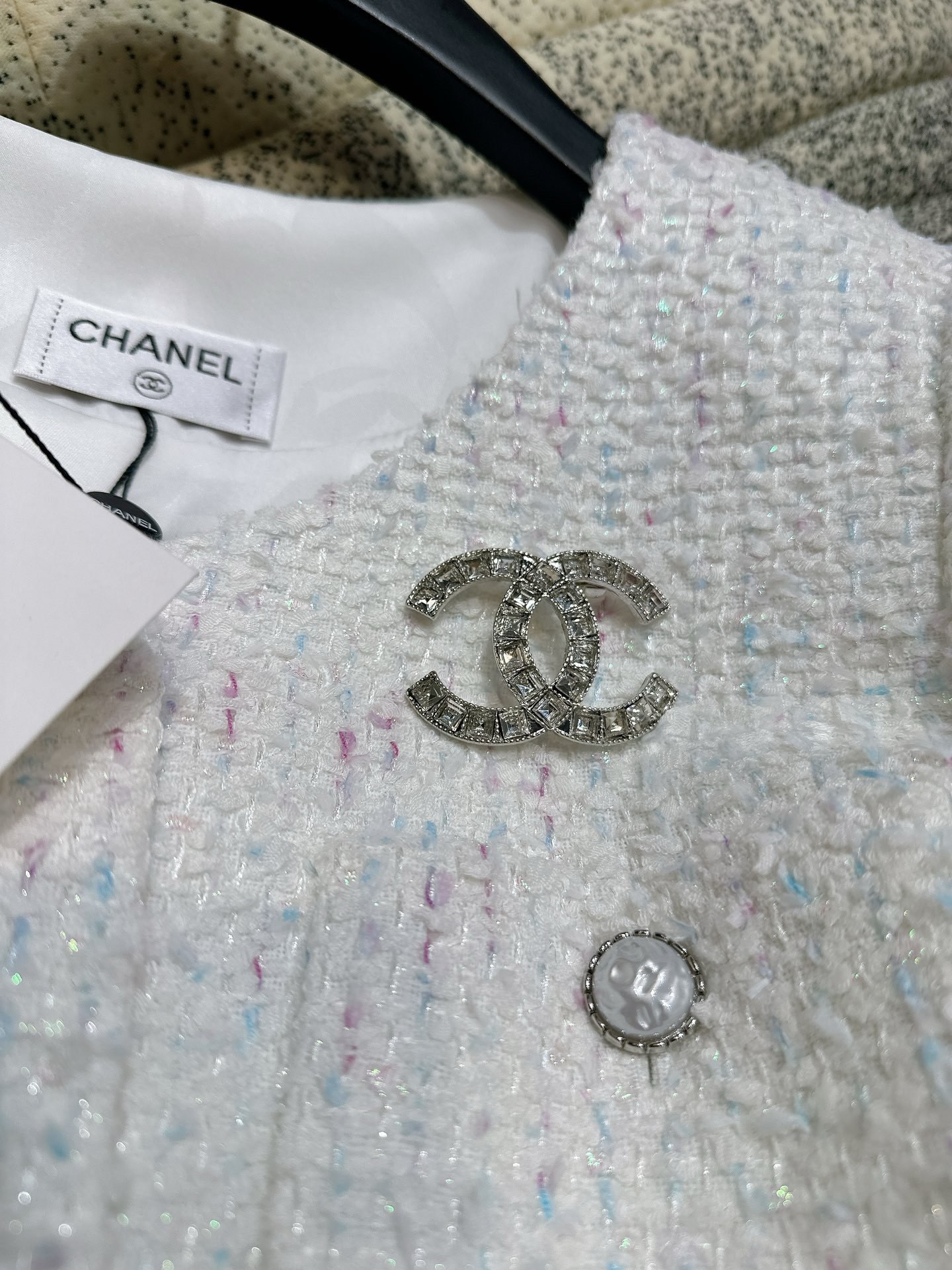 2024年の定番人気 chanel ジャケットスーパーコピー アウター トップス レディース 優雅 ホワイト_15