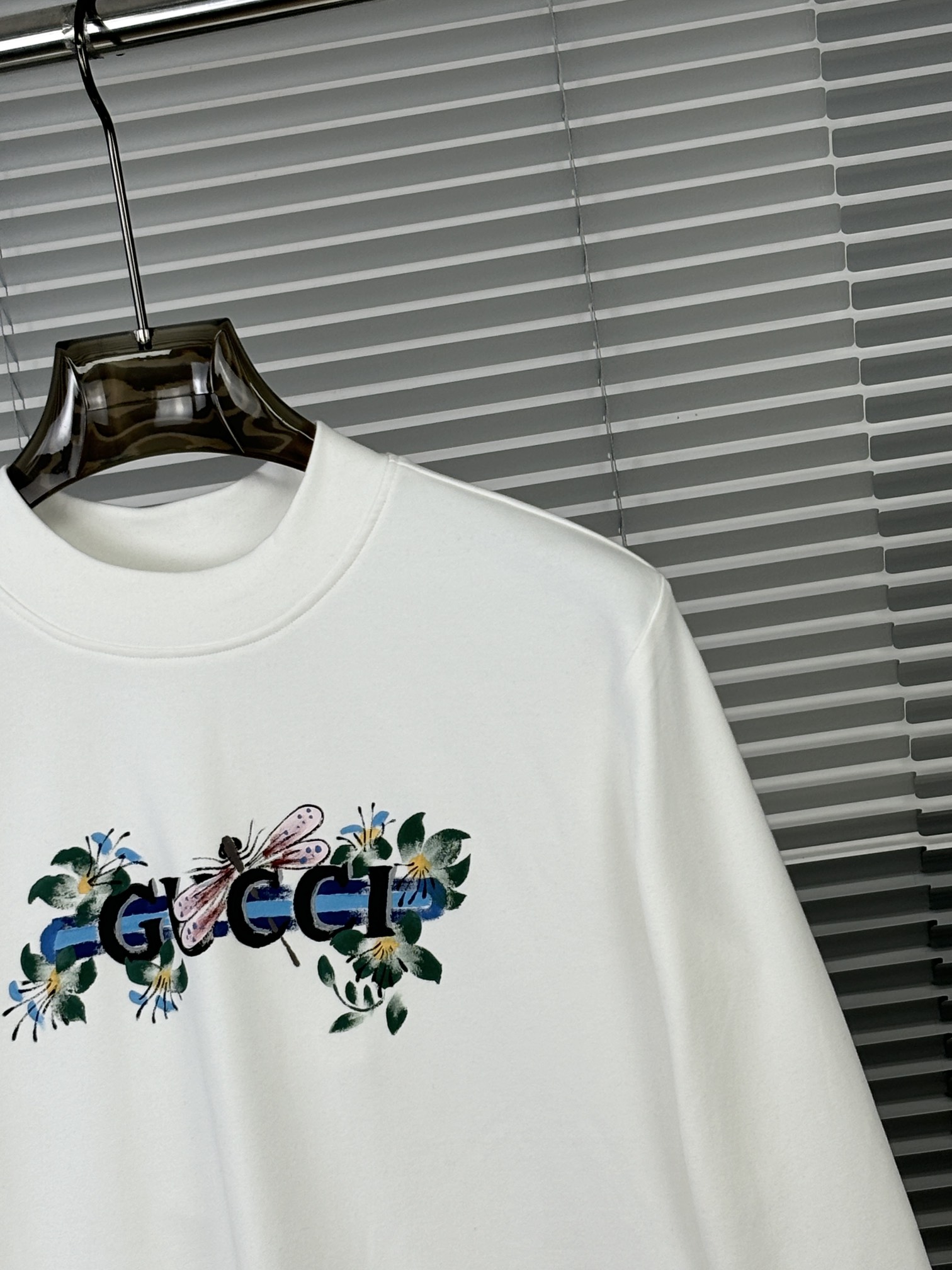 gucci の t シャツＮ級品 トップス 純綿 長袖 プリント ファッション 吸汗速乾 ホワイト_7