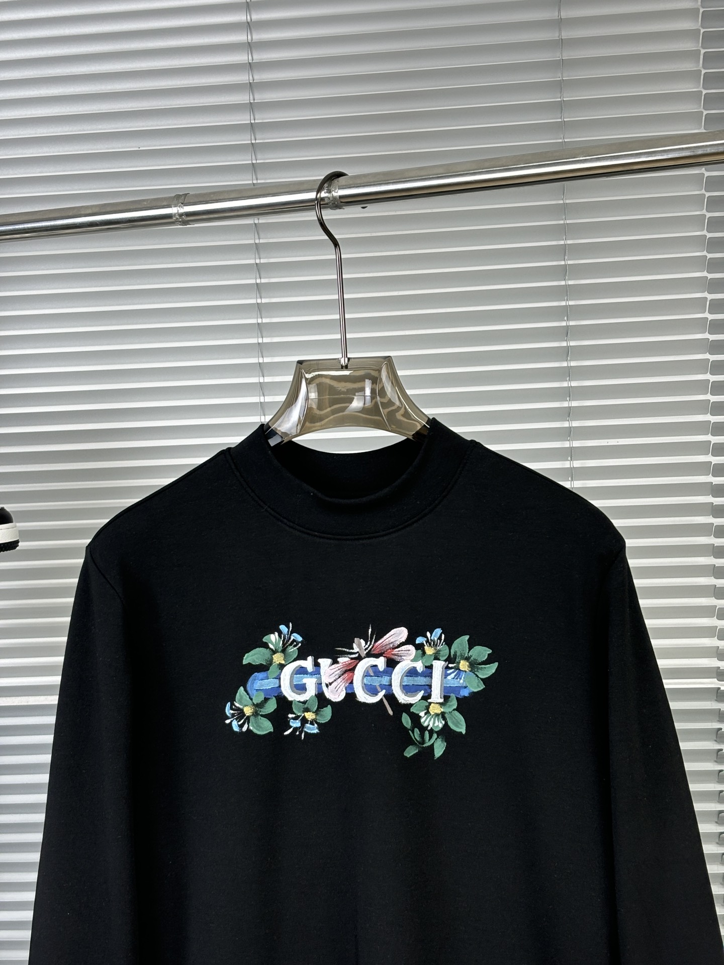 gucci アウトレット t シャツコピー トップス 純綿 長袖 プリント ファッション 吸汗速乾 ブラック_6