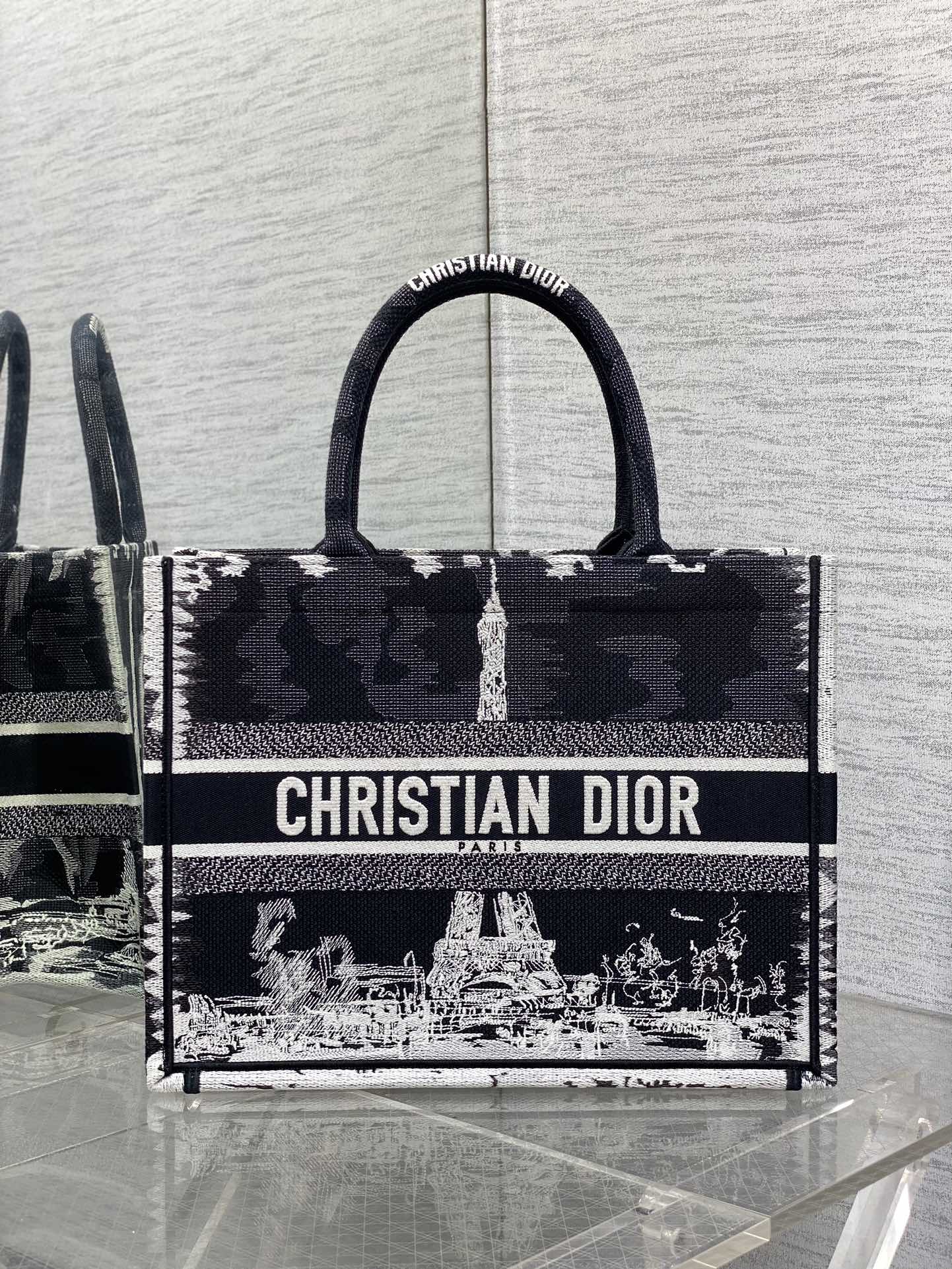 魅力的なスタイル dior カバン激安通販 ロゴ刺繍 ハンドバッグ 大容量 可愛い レディ ブラック_1