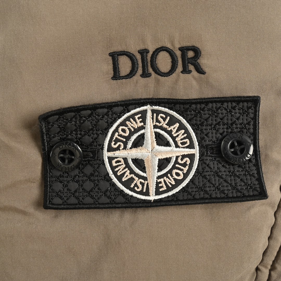 ストーン アイランド ブルゾンＮ級品トップス 運動 軽量 Dior & Stone Islandコラボ 綿服 ブラウン_8